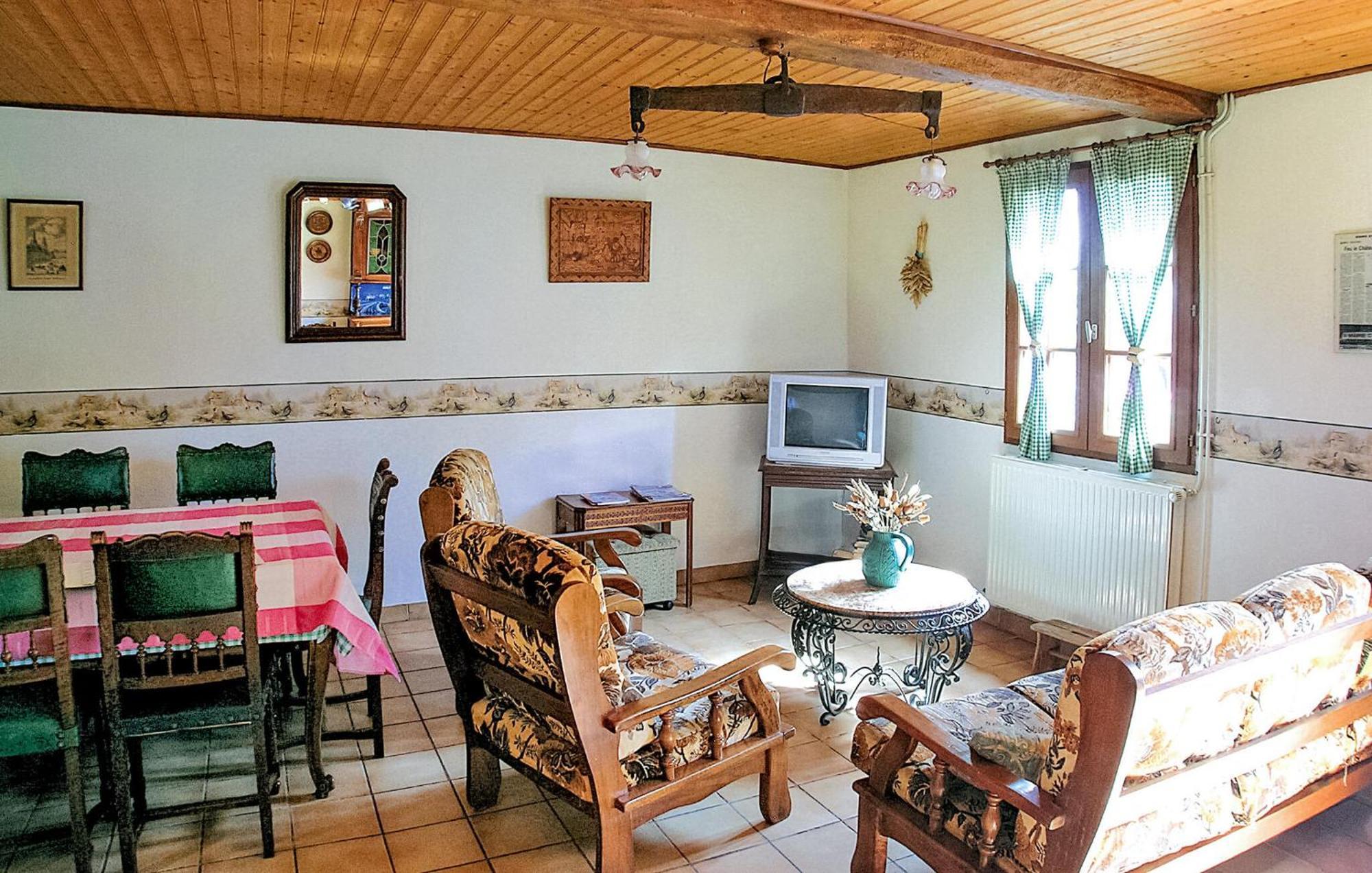 3 Bedroom Beautiful Home In Hames Boucres Exterior photo