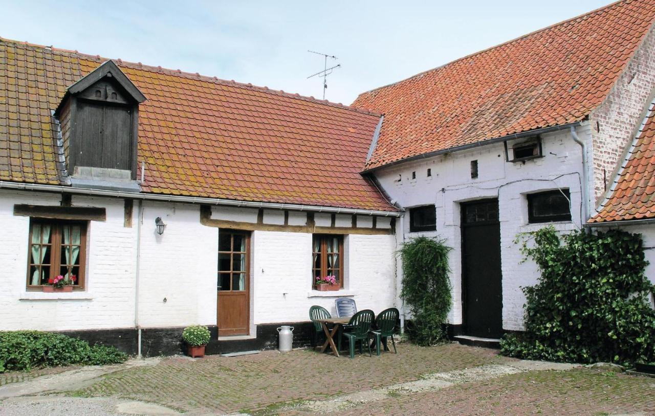 3 Bedroom Beautiful Home In Hames Boucres Exterior photo